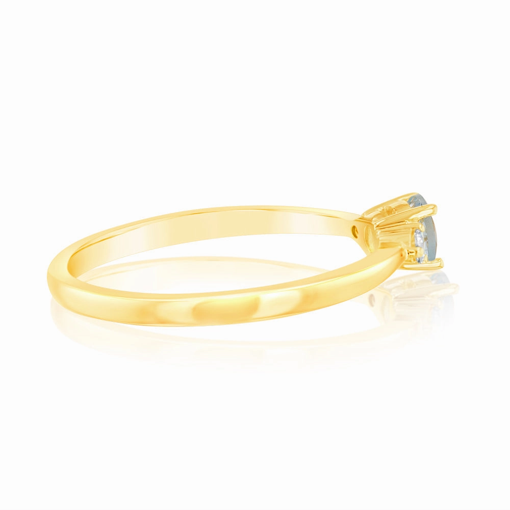 0.24 Carat Aquamarine and Diamond Ring in 9ct Yellow Gold