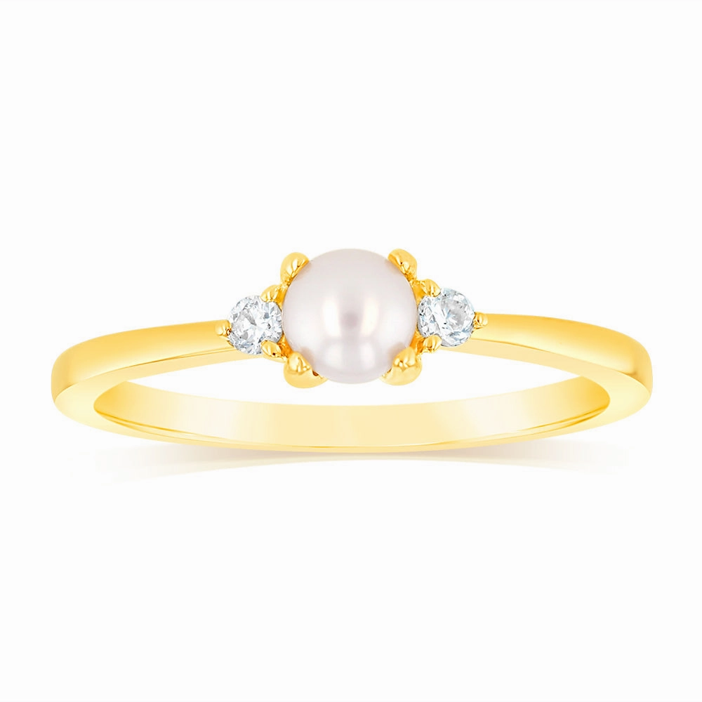 0.48 Carat Freshwater Pearl and Diamond Ring in 9ct Yellow Gold