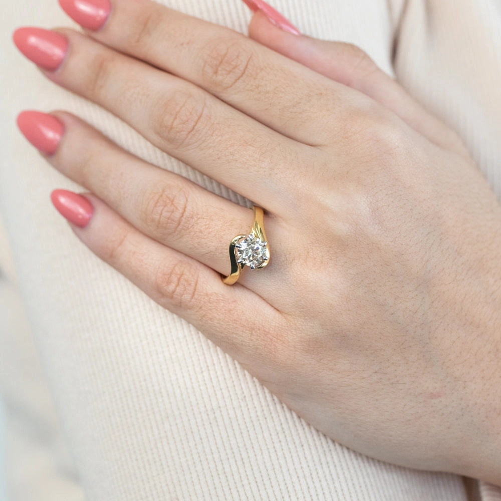 18ct Yellow Gold Solitaire Ring With 1.5 Carat Australian Diamond