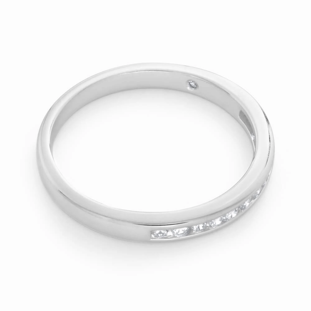 1/4 Carat Flawless Cut 18ct White Gold Diamond Ring With 13 Diamonds
