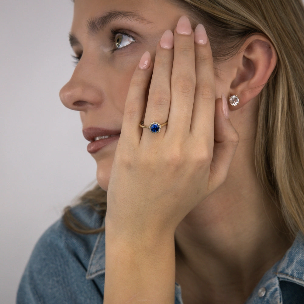 1 Carat Created Sapphire and Diamond Ring in 9ct Yellow Gold