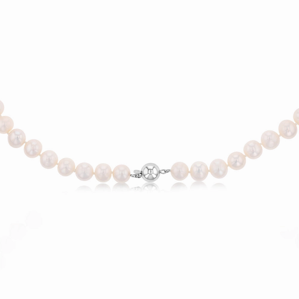 45cm Freshwater Pearl Strand with Silver Clasp