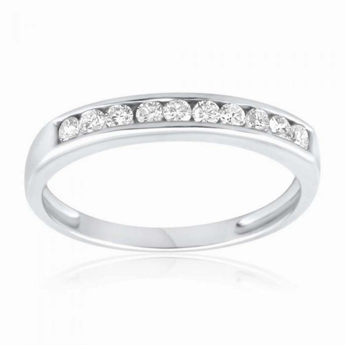 9ct White Gold Wonderful Diamond Ring