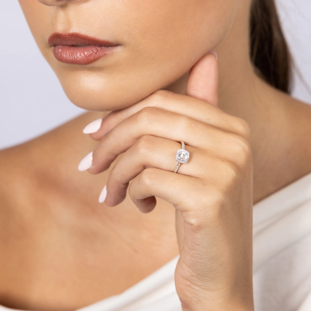 9ct Yellow Gold 1/4 Carat Diamond Halo Dress Ring