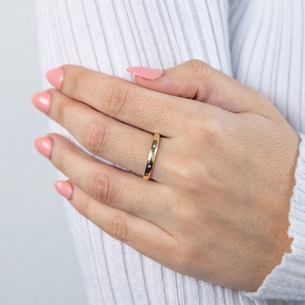 9ct Yellow Gold 5 Diamond Ring