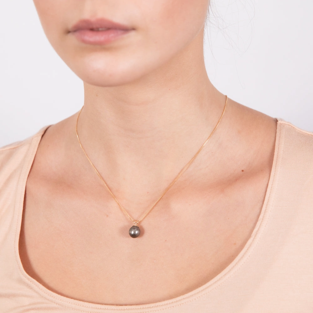 9ct Yellow Gold 8-10mm Tahitian Pearl Pendant on 45cm Chain