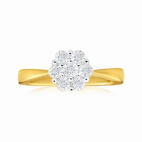 9ct Yellow Gold Diamond Ring Set With 7 Diamonds