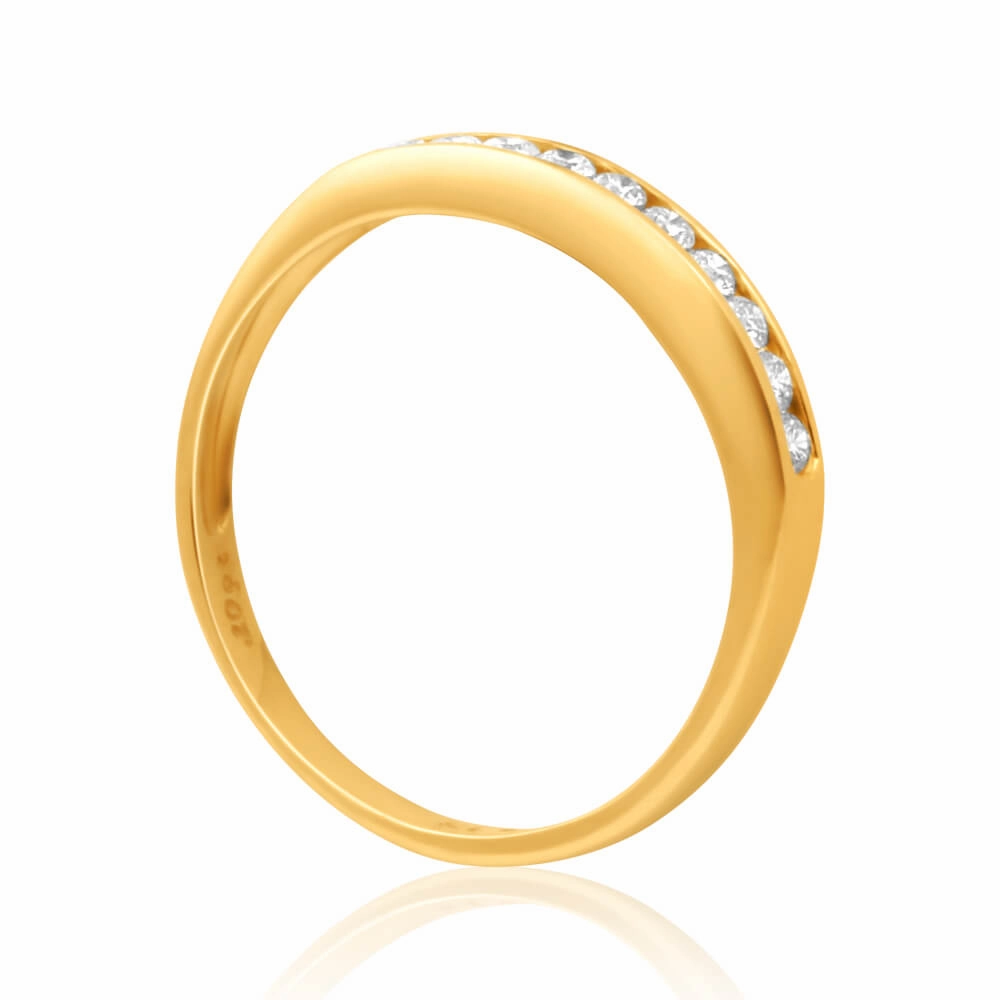 9ct Yellow Gold Divine Diamond Ring