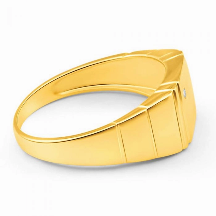 9ct Yellow Gold Grooved Diamond Ring