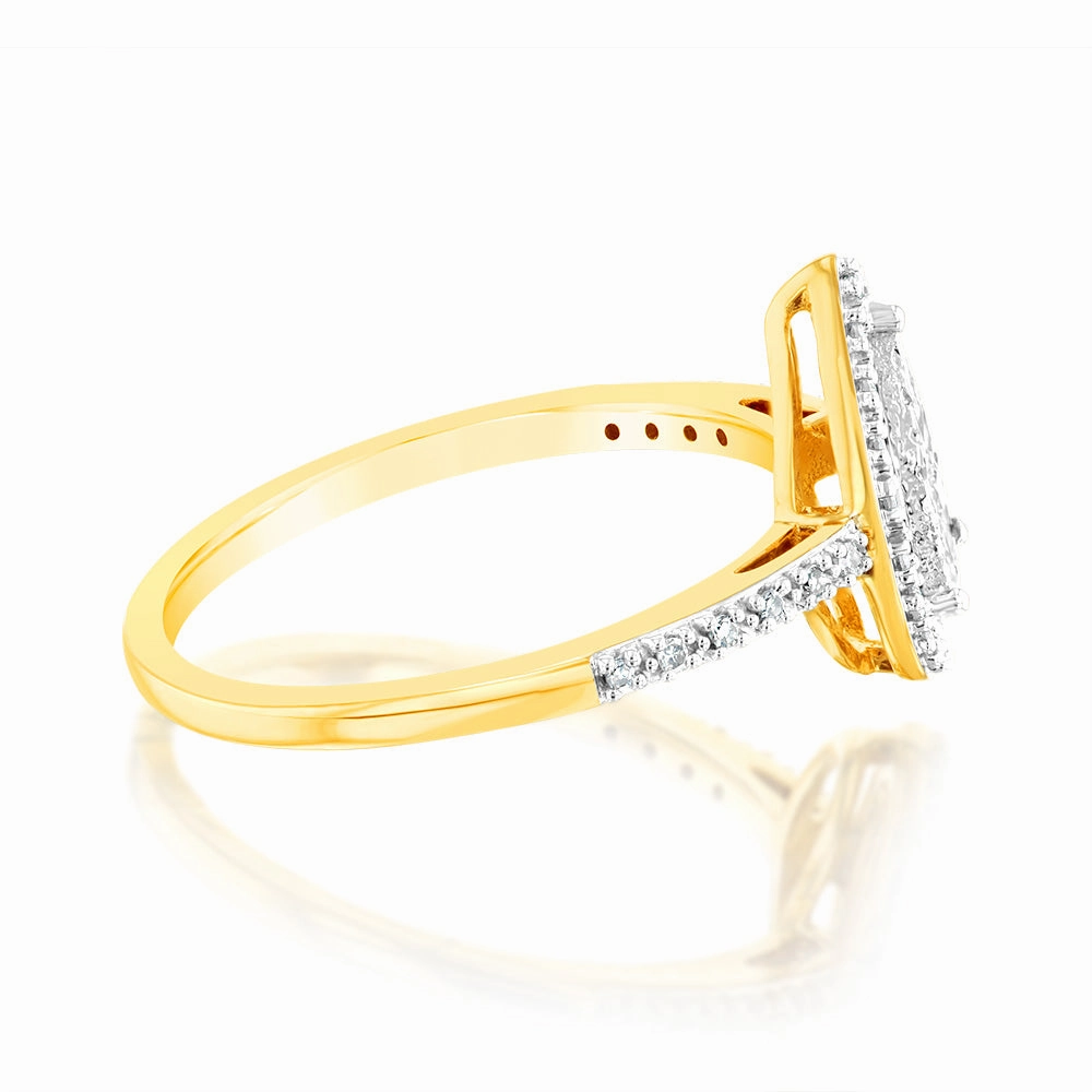 9ct Yellow Gold Pear Shaped Ring in 1/7 Carat Natural Diamonds