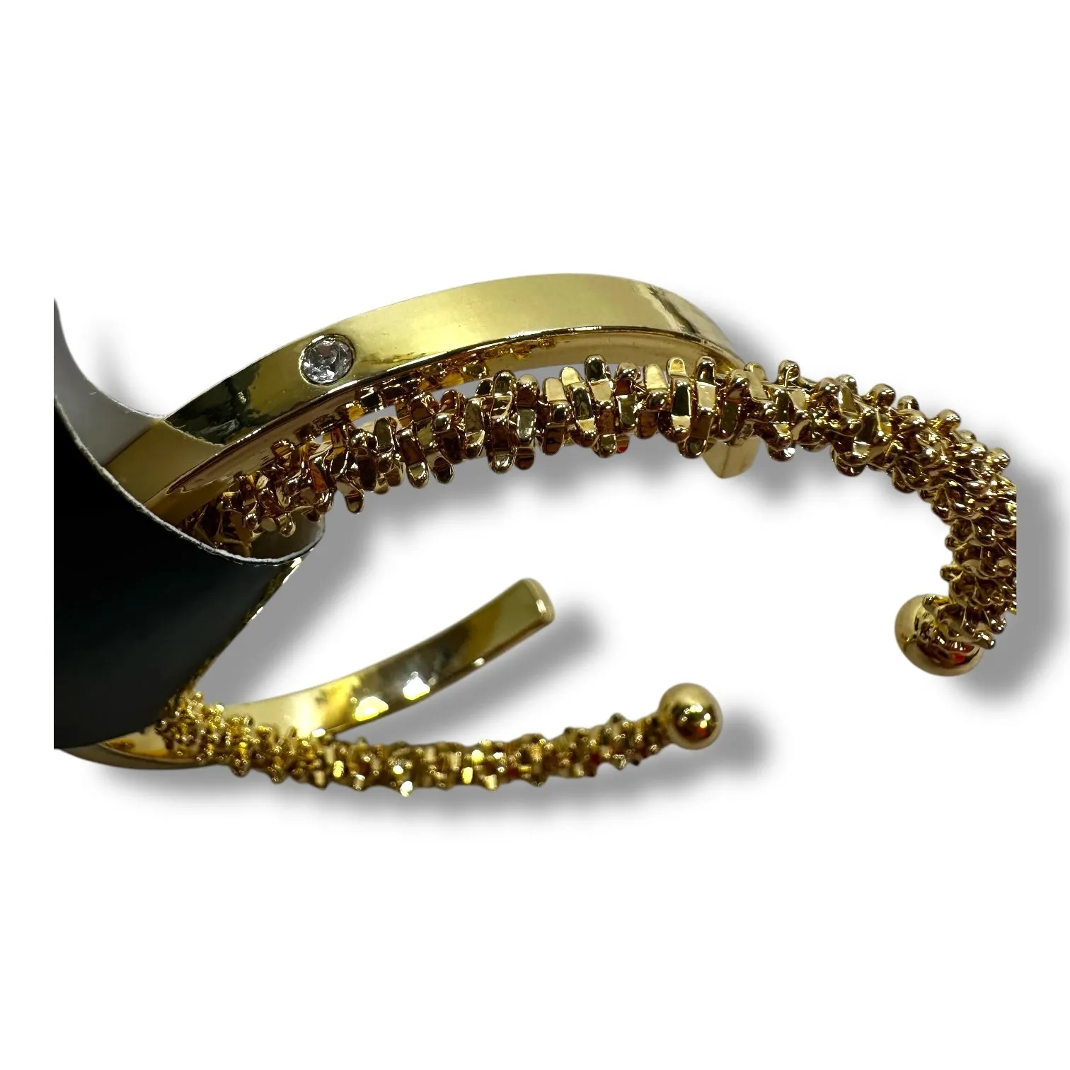 Bracelet Bangle By Clothes Mentor, Size: 02 Piece Set