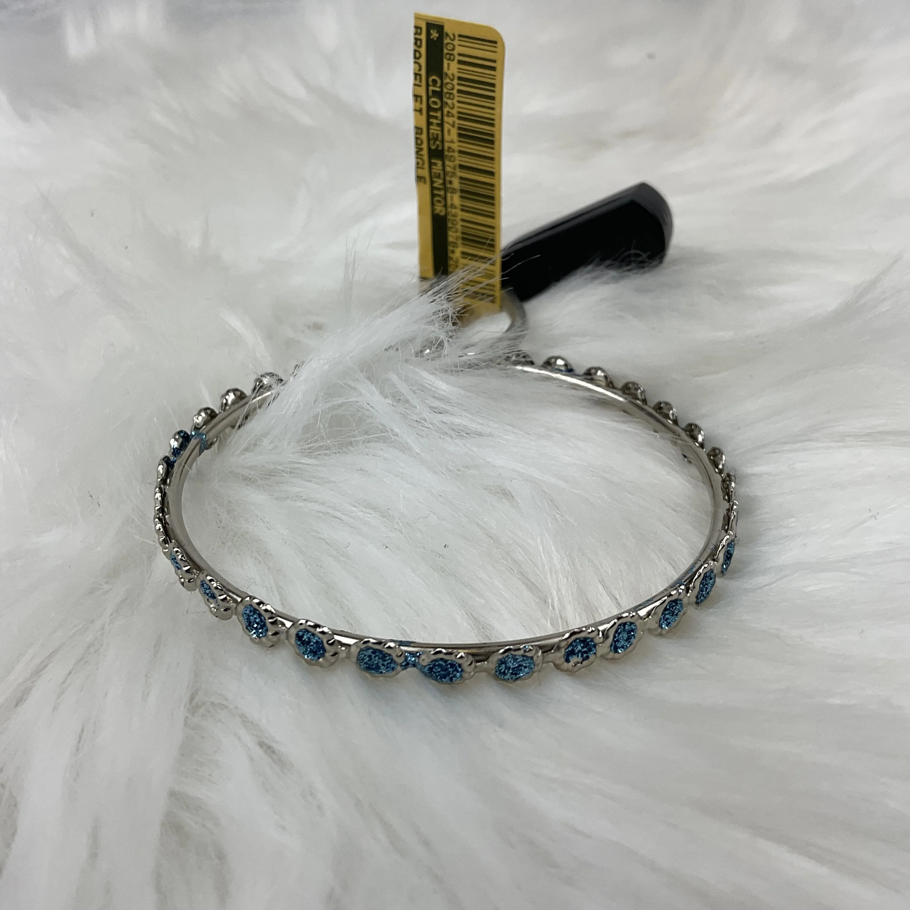 Bracelet Bangle By Clothes Mentor