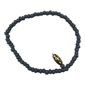 Bracelet Beaded By Clothes Mentor In Silver