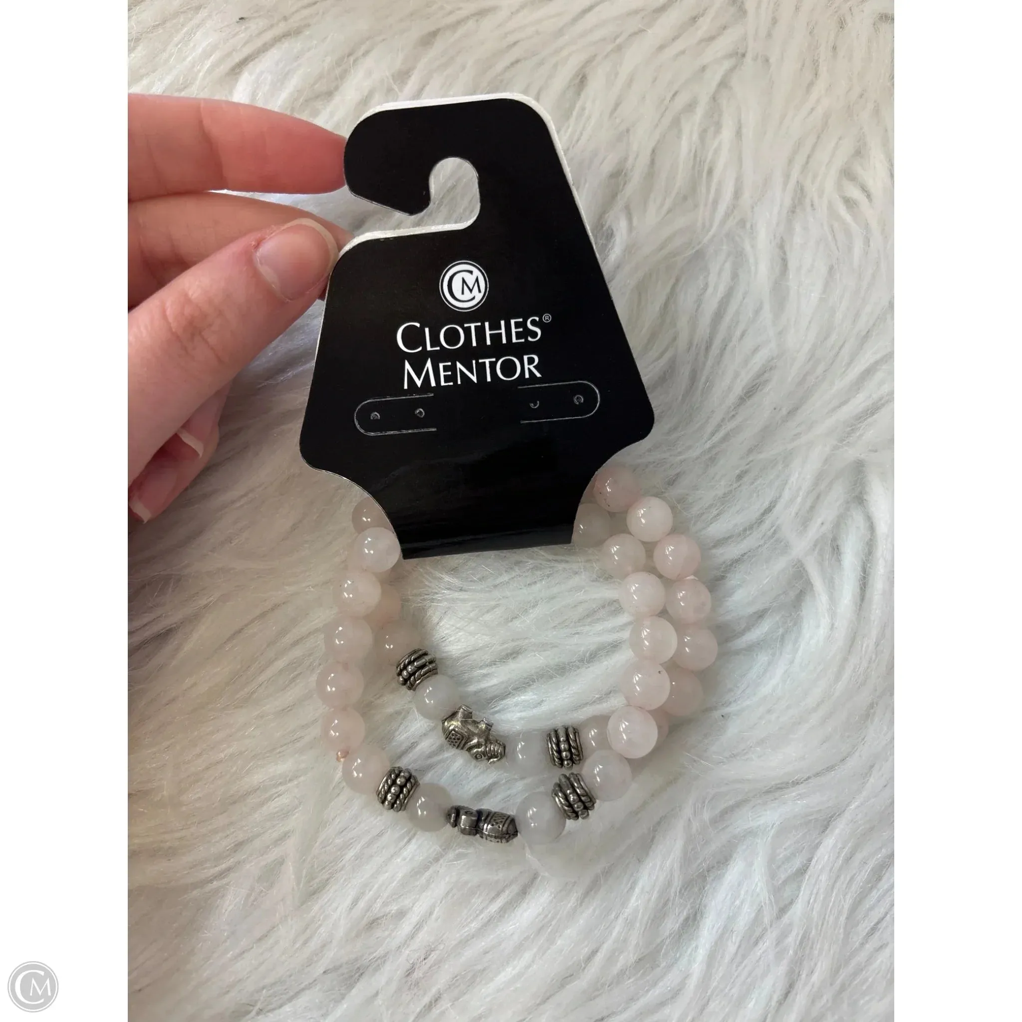 Bracelet Beaded By Clothes Mentor, Size: 02 Piece Set