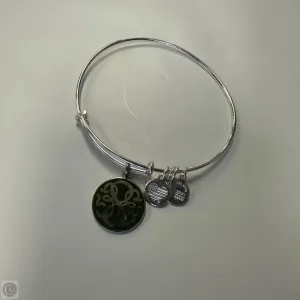 Bracelet Charm By Alex And Ani