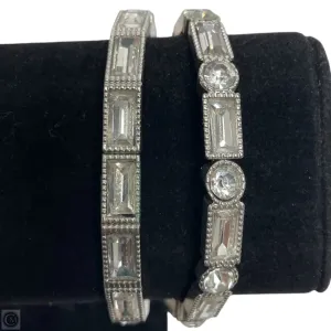 Bracelet Set By Clothes Mentor, Size: 02 Piece Set