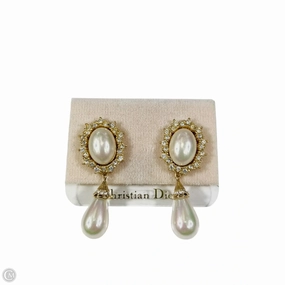 Earrings Clip By Dior