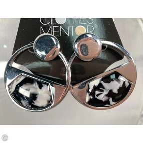 Earrings Dangle/drop By Chicos