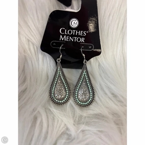 Earrings Dangle/drop By Clothes Mentor