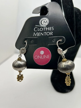 Earrings Dangle/drop By Clothes Mentor