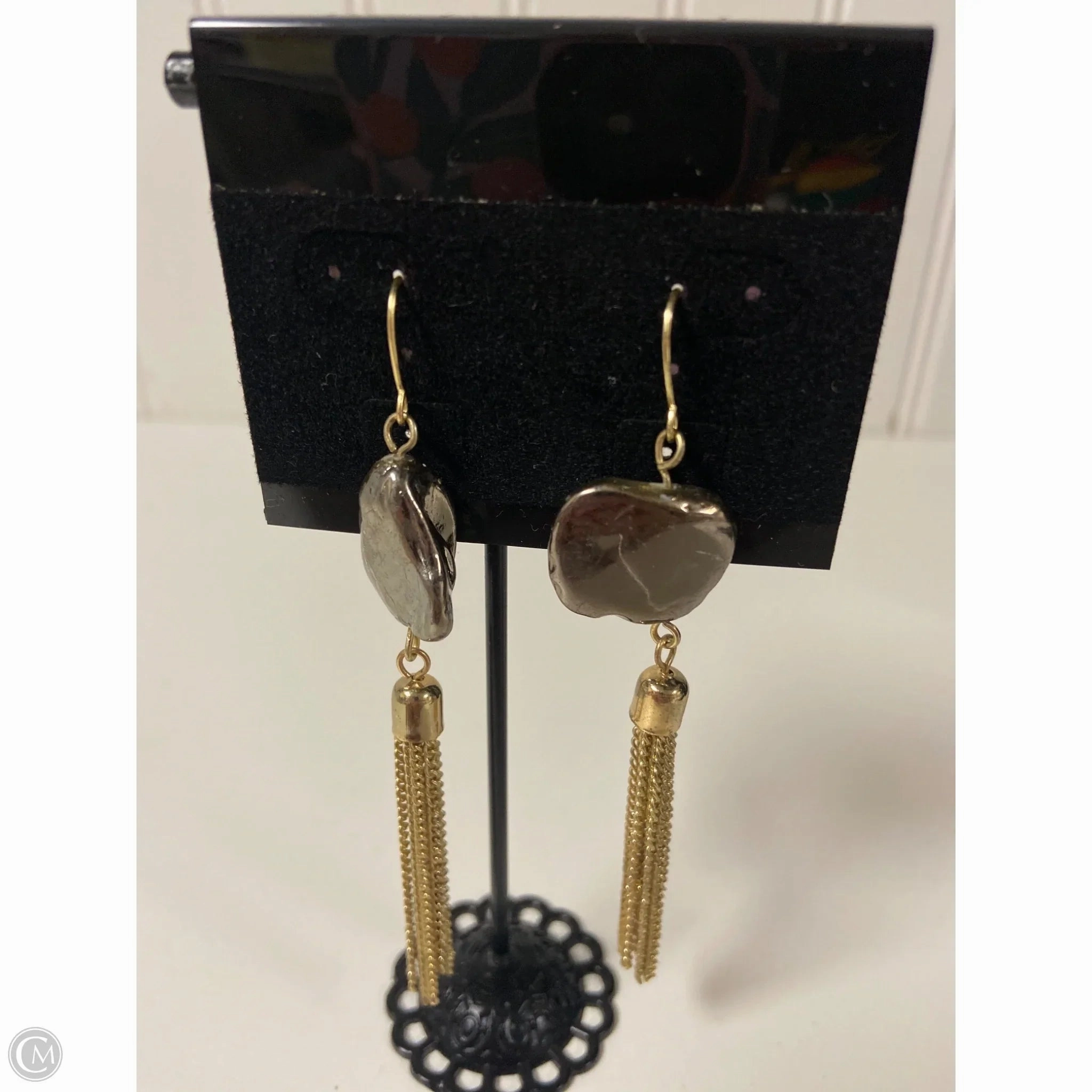 Earrings Dangle/drop By Clothes Mentor
