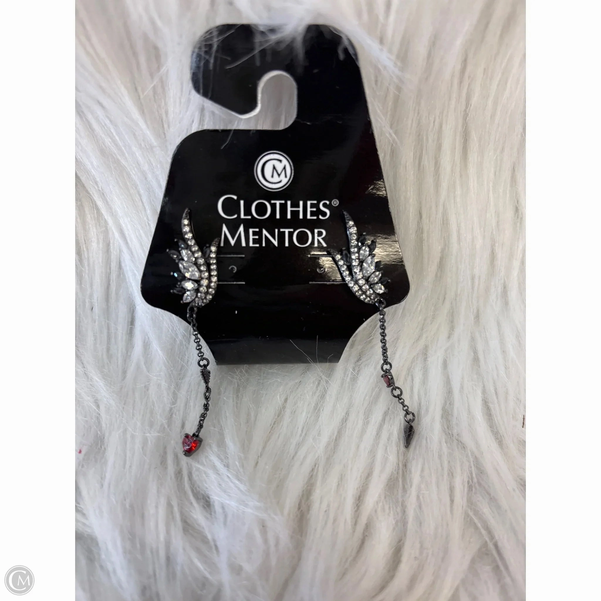 Earrings Dangle/drop By Clothes Mentor