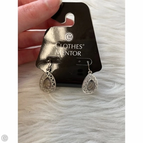 Earrings Dangle/drop By Clothes Mentor