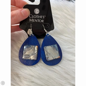Earrings Dangle/drop By Clothes Mentor