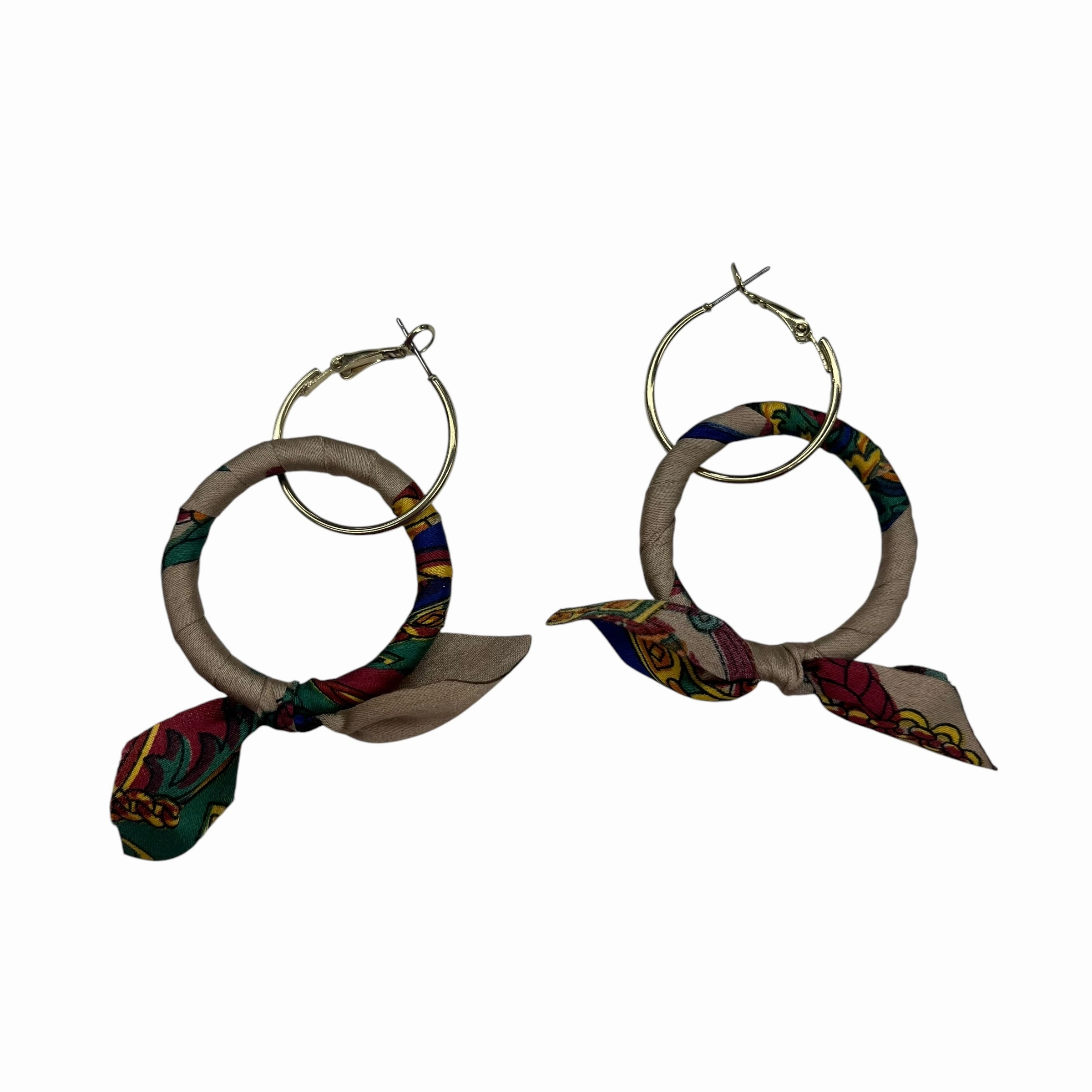 Earrings Hoop By Clothes Mentor In Multi