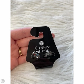 Earrings Stud By Cmc