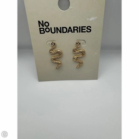 Earrings Stud By No Boundaries