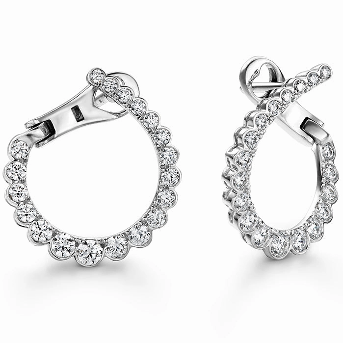 Hearts On Fire Aerial Regal Hoop Small Diamond Earrings