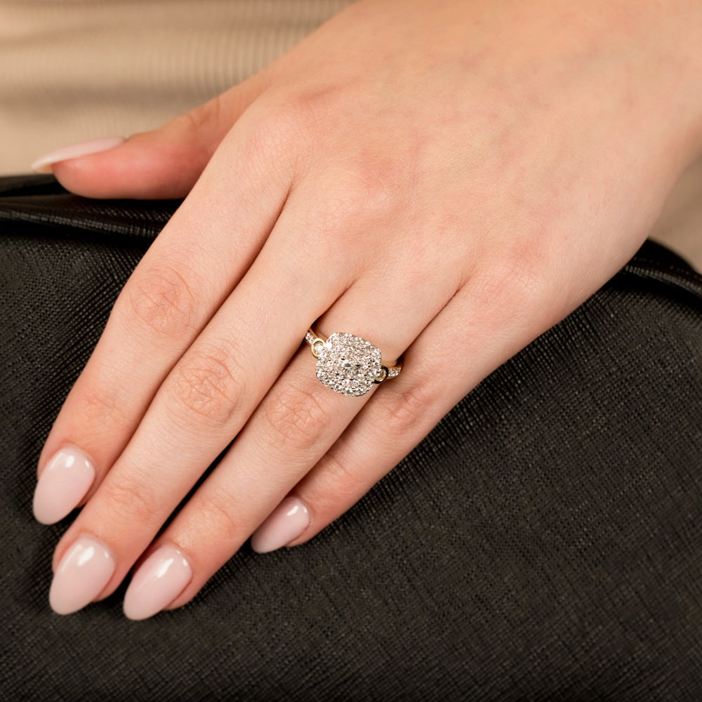 Luminesce Lab Grown 1 Carat Diamond Halo Engagement Ring in 9ct Yellow Gold
