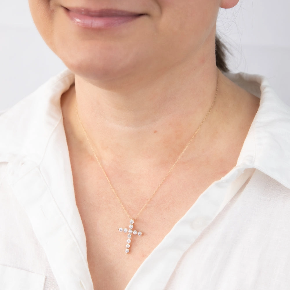 Luminesce Lab Grown 9ct Yellow Gold 1 Carat Cross Pendant with Chain