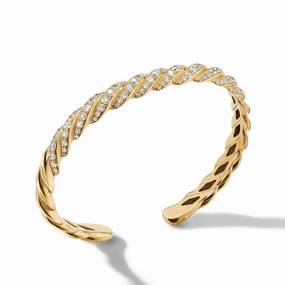 Pave X Bracelet in 18K Yellow Gold with Diamonds
