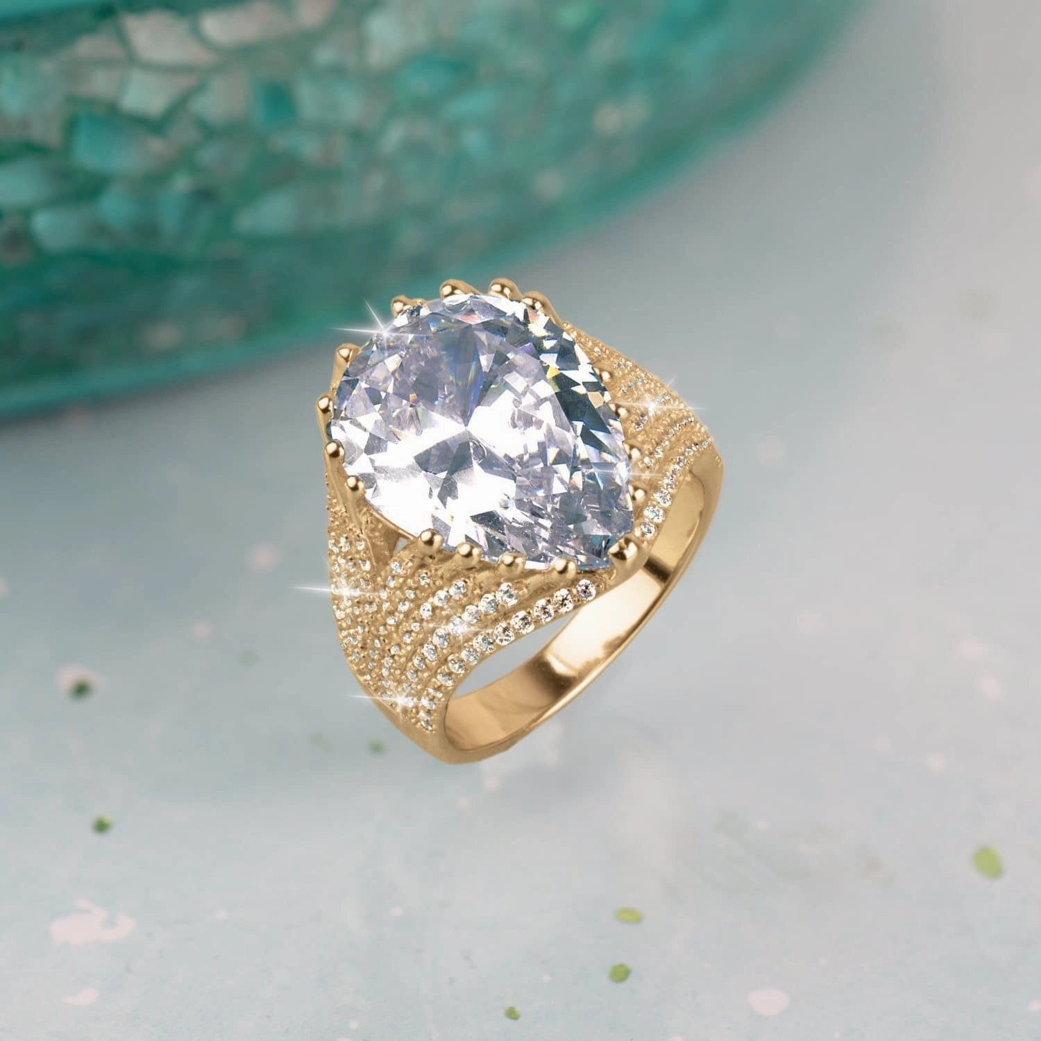 Pearshape Aria Ring