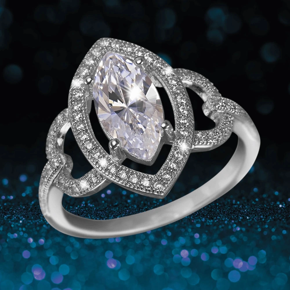 Pompadour Ring