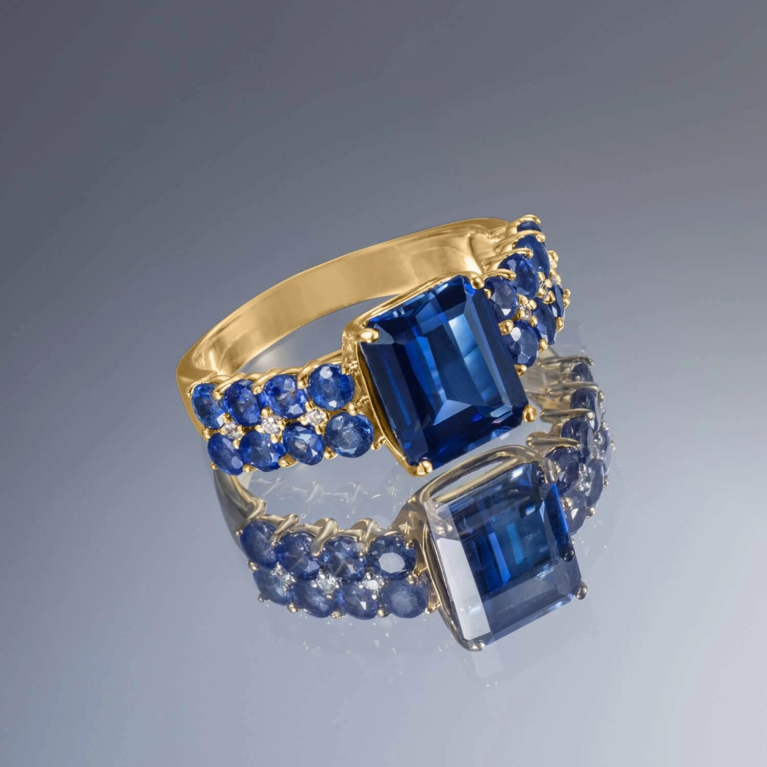 Regal Princess Ladies Ring