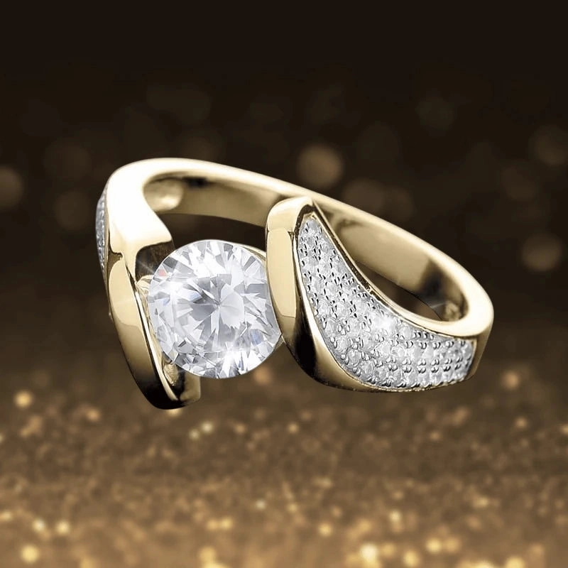 Regalia Twist Ring