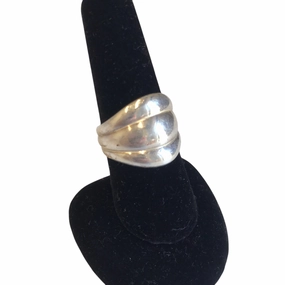 Ring Statement In Silver