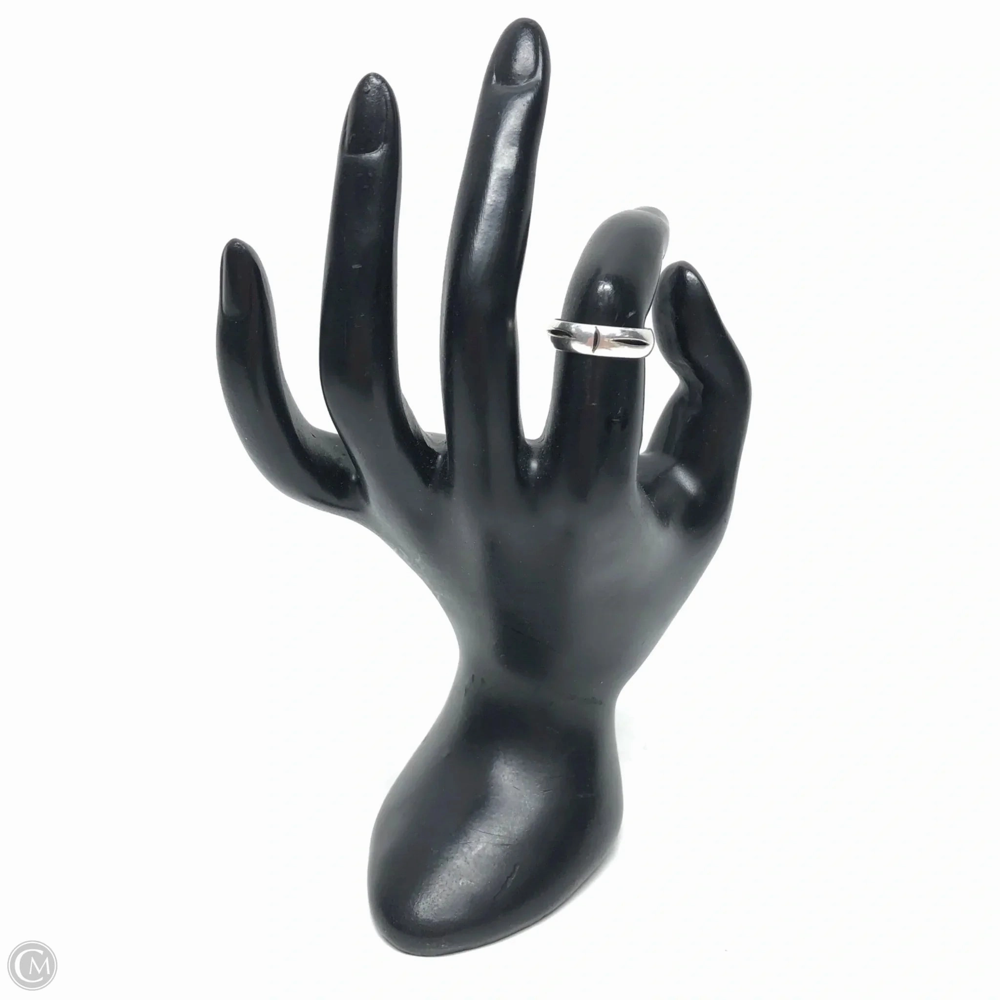 Ring Sterling Silver By Clothes Mentor Size: 6