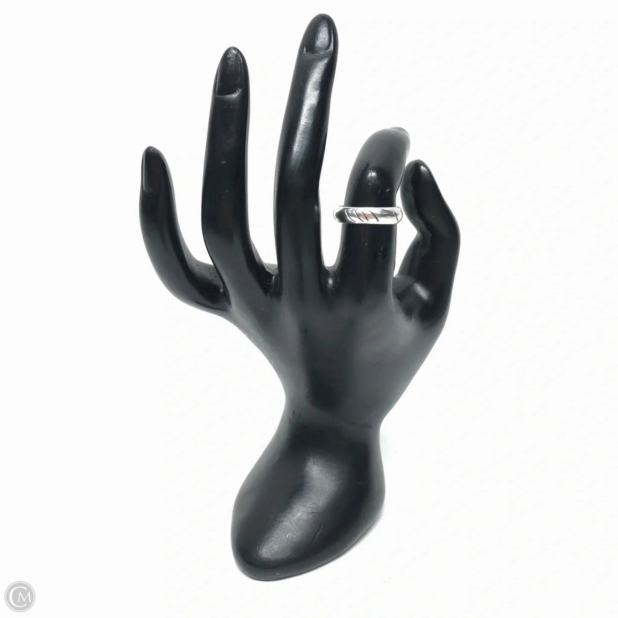 Ring Sterling Silver By Clothes Mentor Size: 7