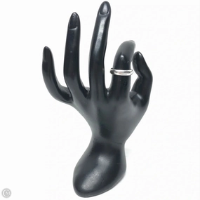 Ring Sterling Silver By Clothes Mentor Size: 7