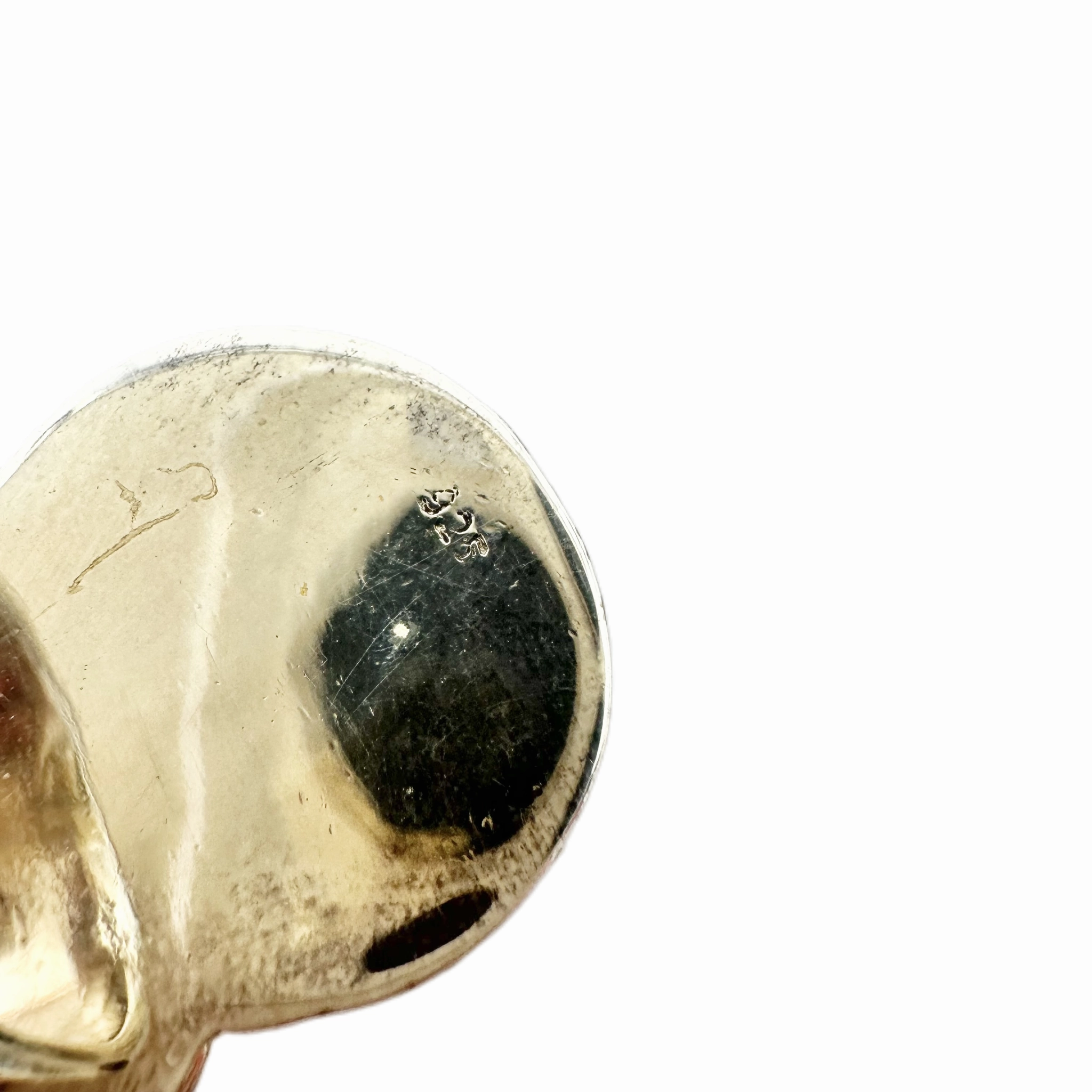 Ring Sterling Silver Size: 6