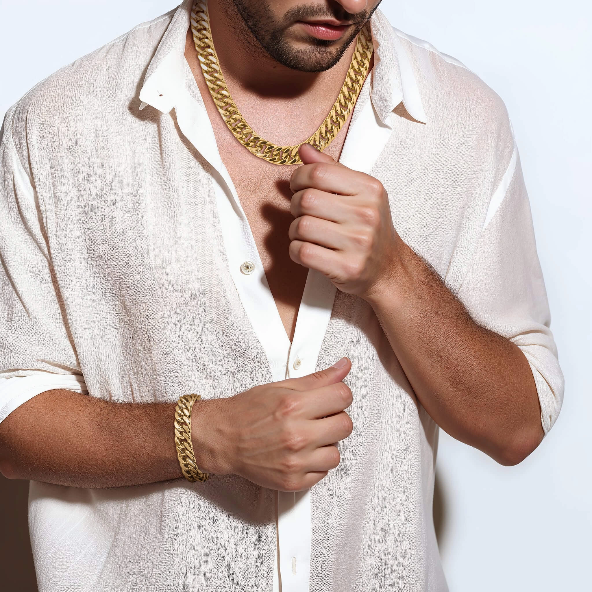 Signature Curb Men's Collection