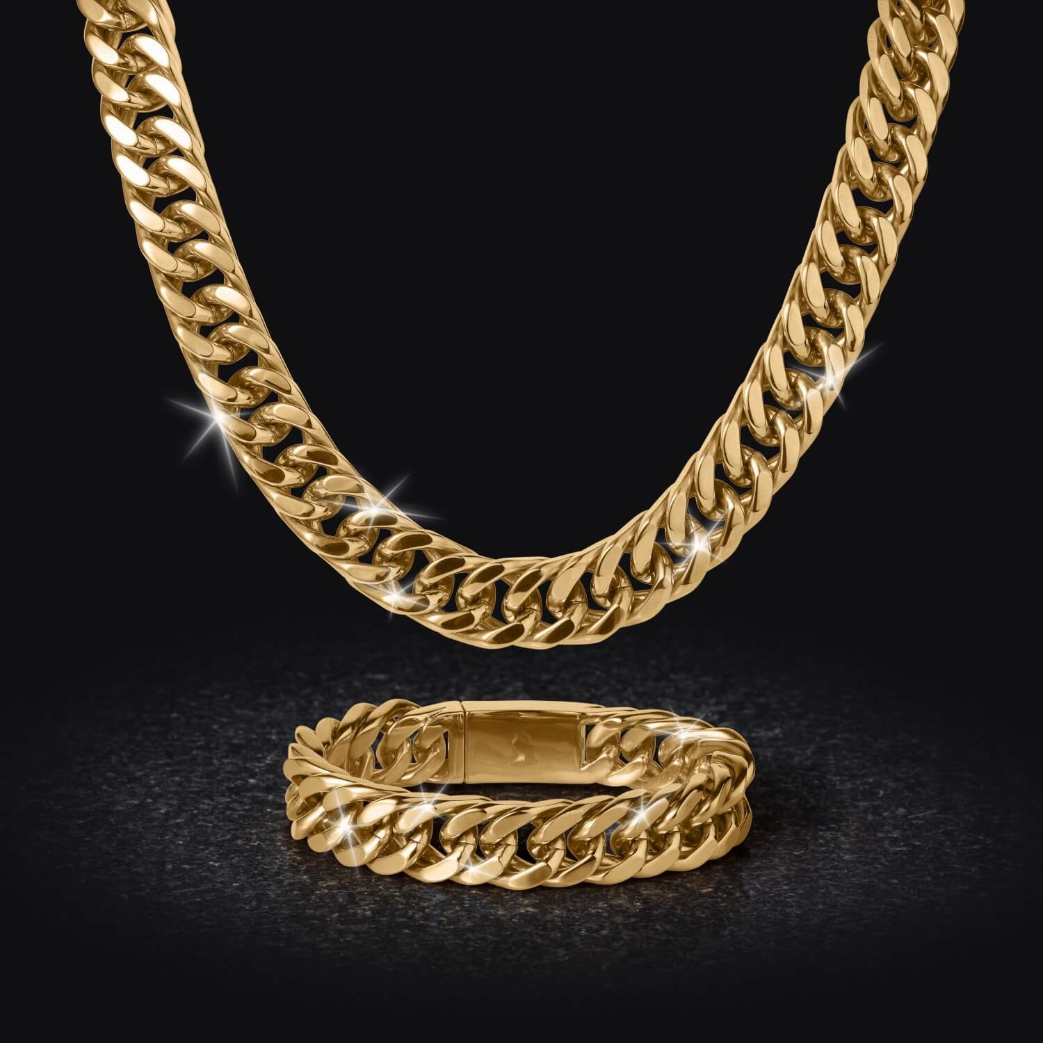 Signature Curb Men's Collection