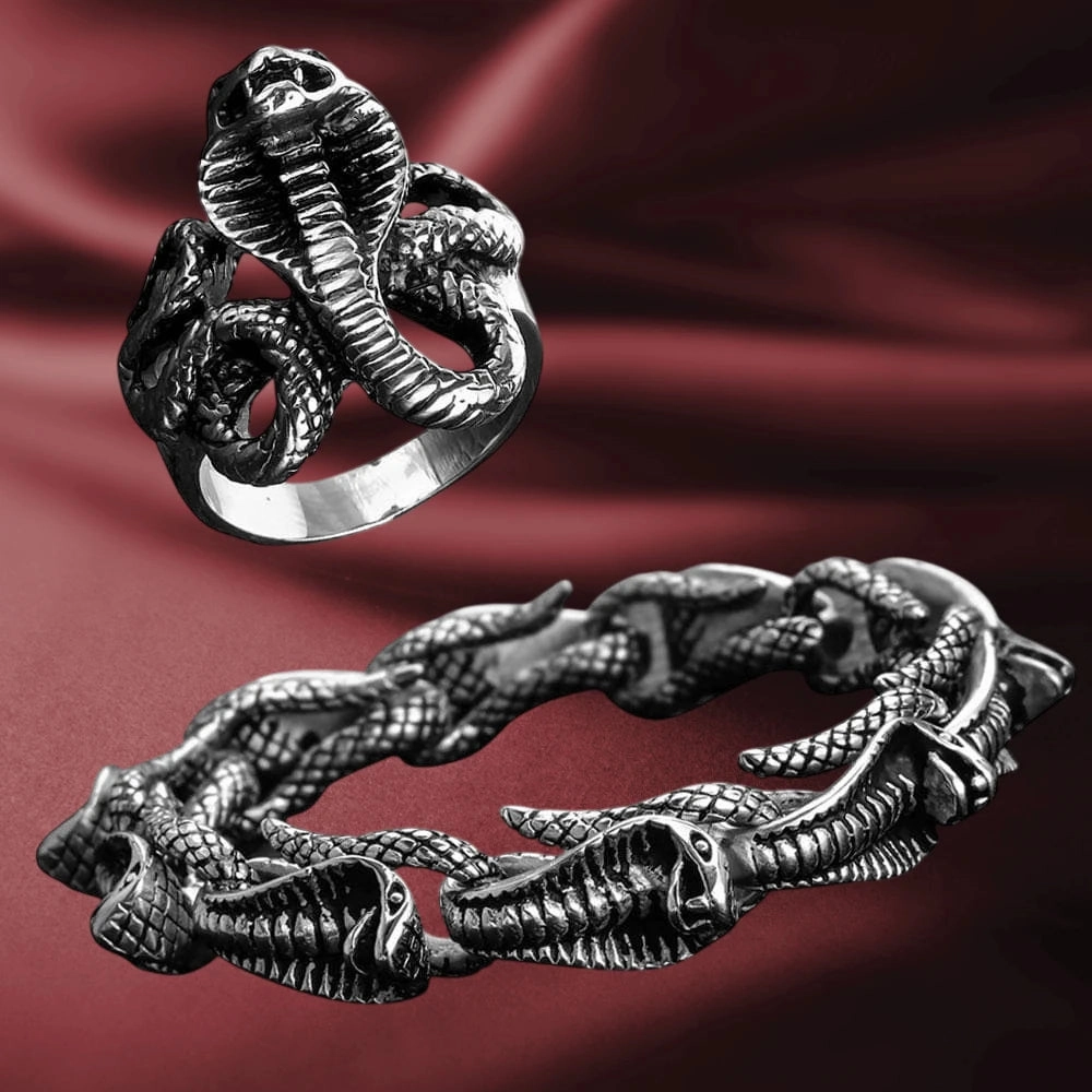 Venom Steel Collection