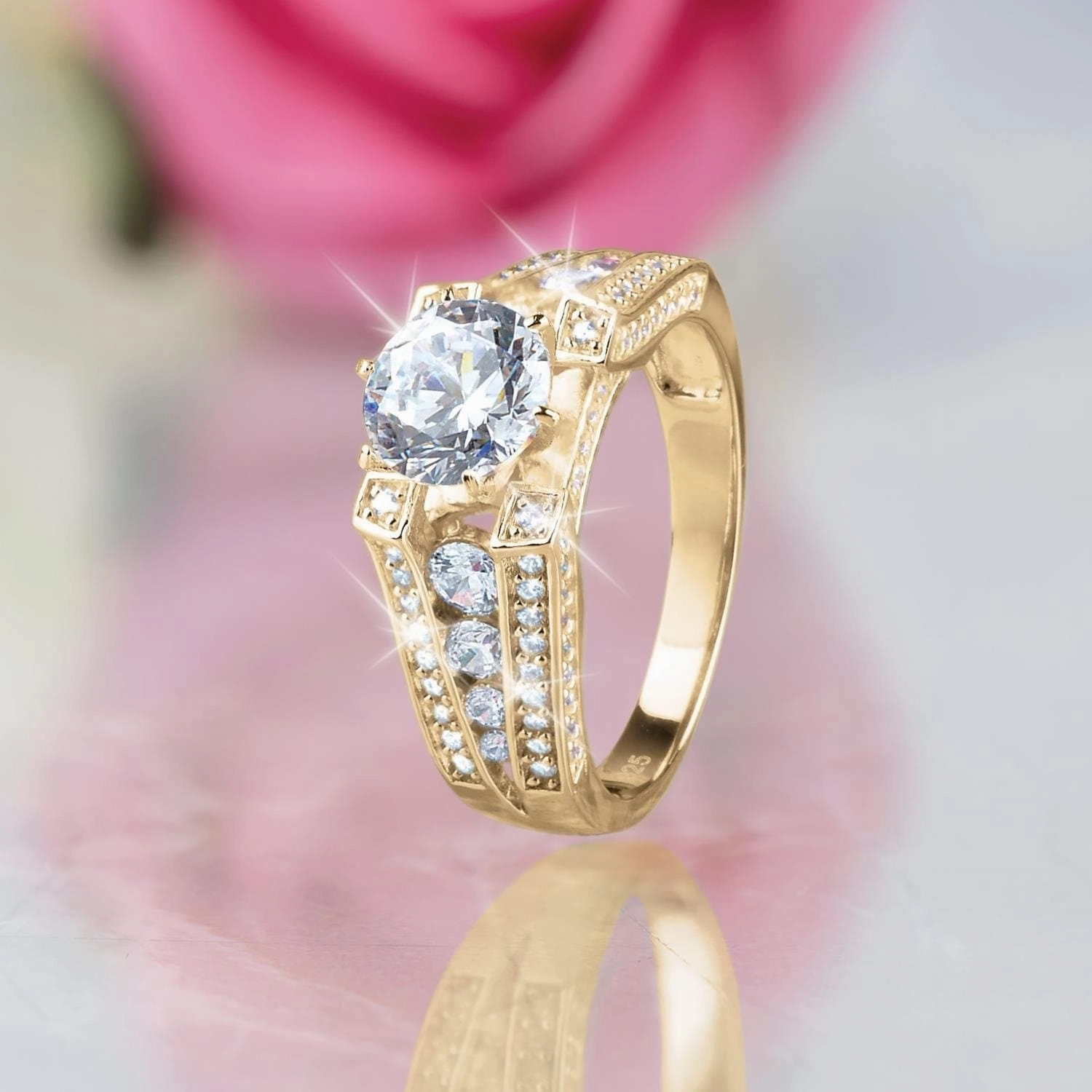 Wonderland Ladies Ring